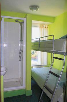 The Green House Surf Lodge New Quay Dış mekan fotoğraf